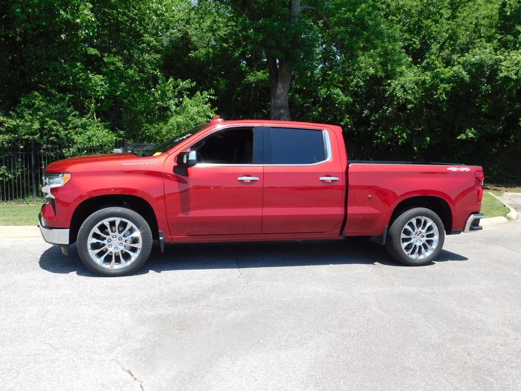 Used 2024 Chevrolet Silverado 1500 LTZ with VIN 3GCUDGED3RG380874 for sale in Fayetteville, AR