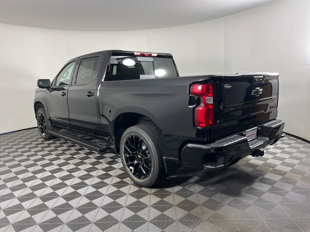 2026 Chevrolet Silverado 1500 High Country photo 3