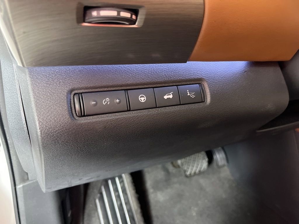 2024 Nissan Pathfinder Platinum - Photo 28