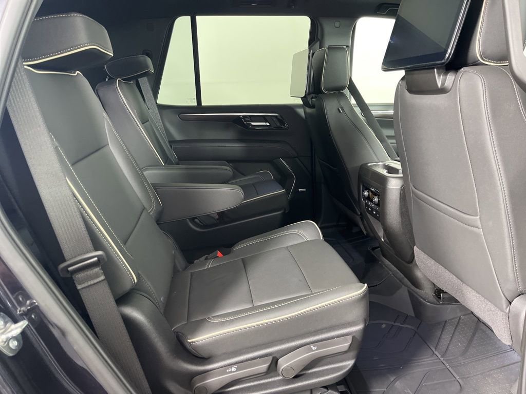 2026 Chevrolet Tahoe Premier - Photo 11