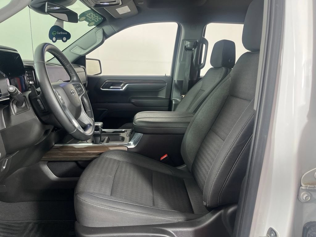 2023 Chevrolet Silverado 1500 RST - Photo 19