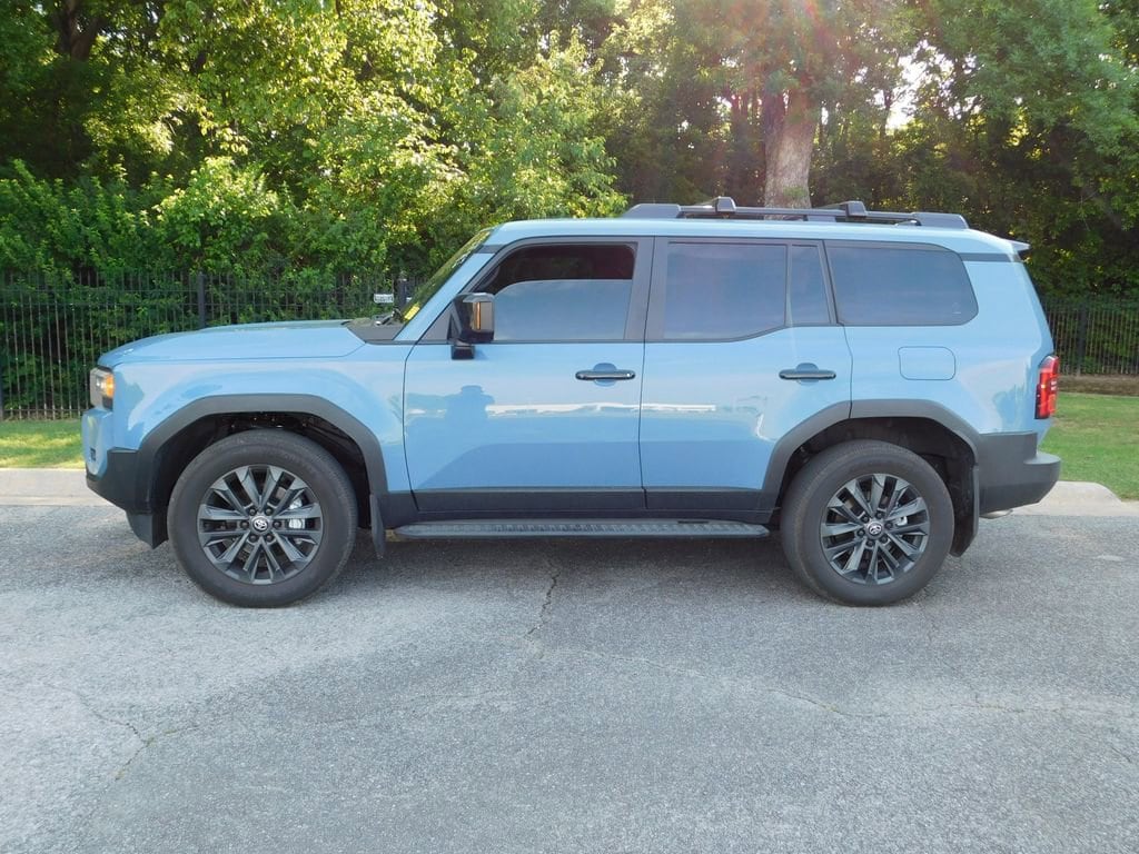 【15p】タンドラファイアブルー Used 2026 Toyota Land Cruiser For Sale at Fayetteville AUTOPARK