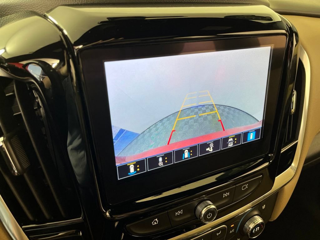 2022 Chevrolet Traverse Premier - Photo 38