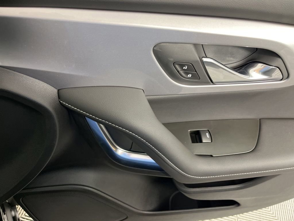 2026 Chevrolet Blazer 2LT - Photo 11