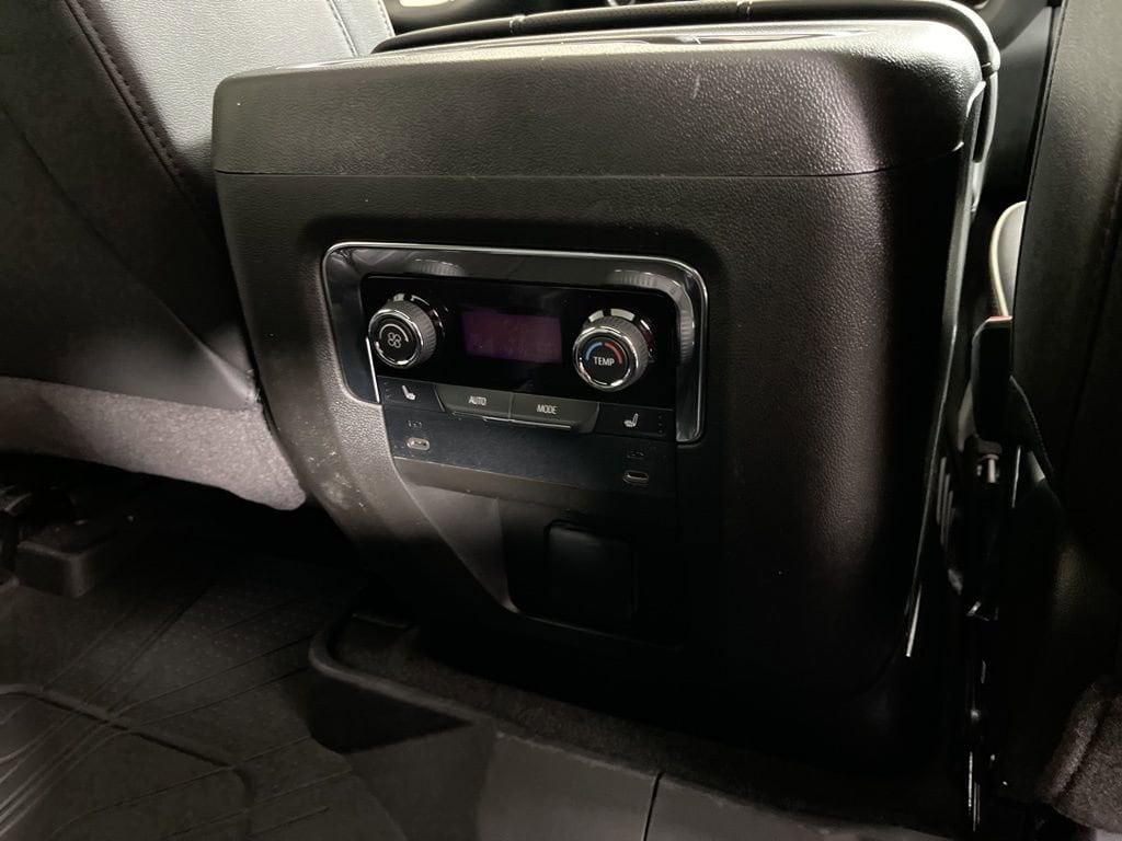 2026 Chevrolet Tahoe Premier - Photo 18