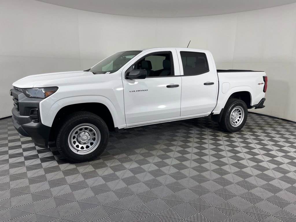 2026 Chevrolet Colorado Work Truck photo 2