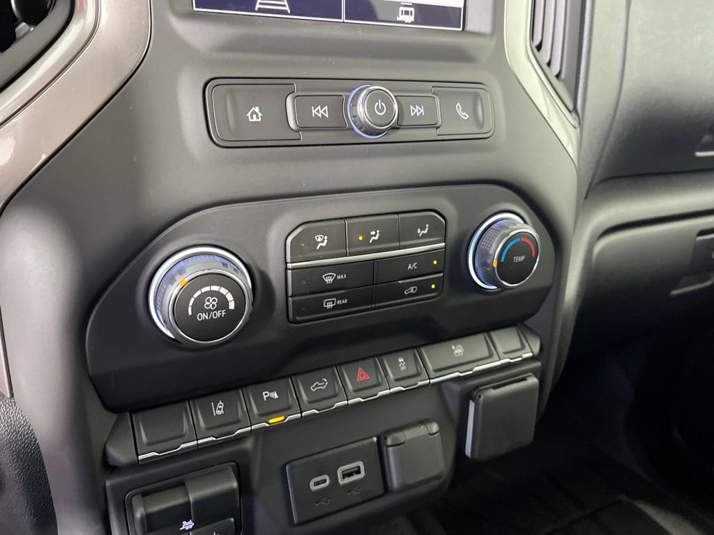 2026 Chevrolet Silverado 2500 HD Custom - Photo 31