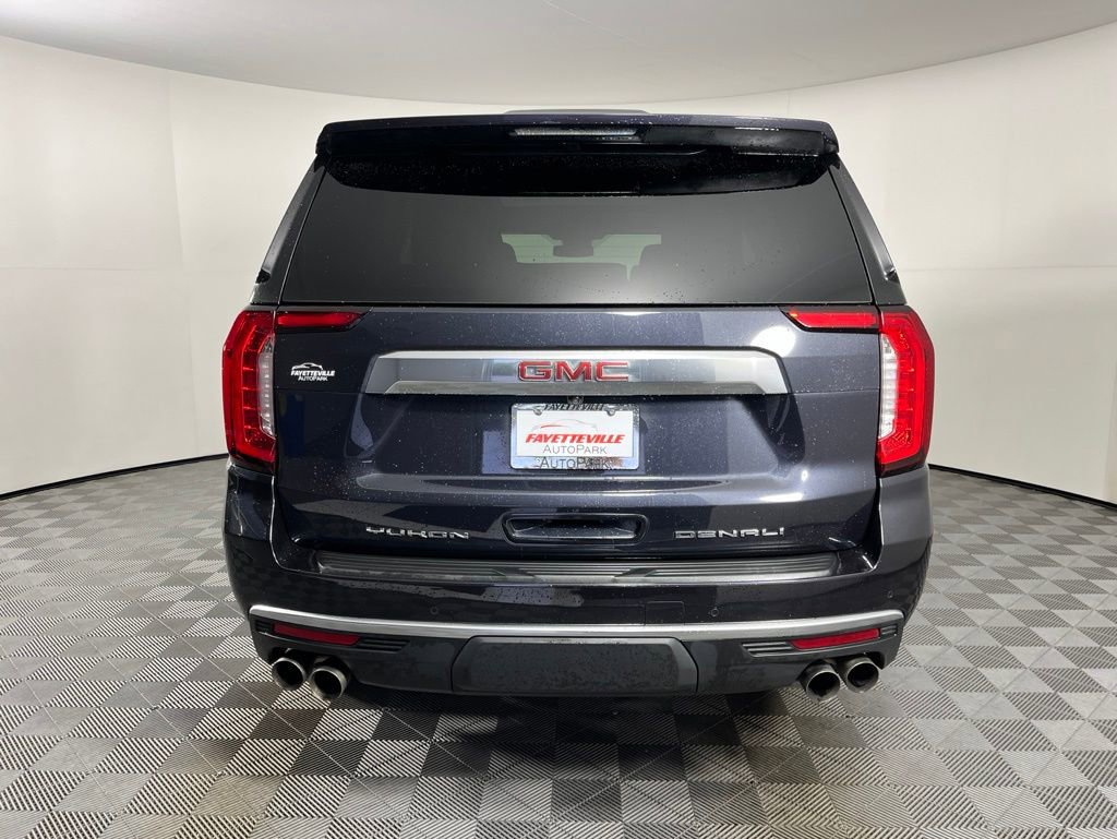 2024 GMC Yukon Denali - Photo 15