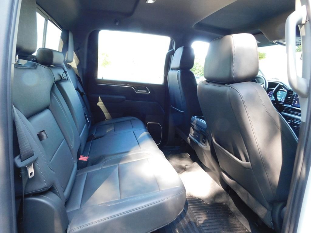 Used 2025 Chevrolet Silverado 2500 HD LT Truck Crew Cab