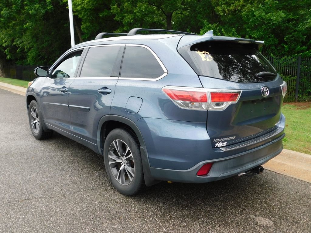 Used 2016 Toyota Highlander XLE V6 SUV