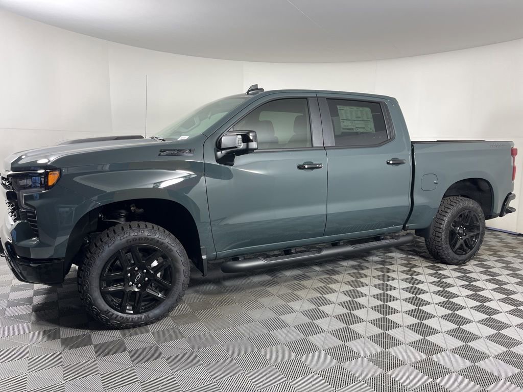 2026 Chevrolet Silverado 1500 LT Trail Boss photo 2