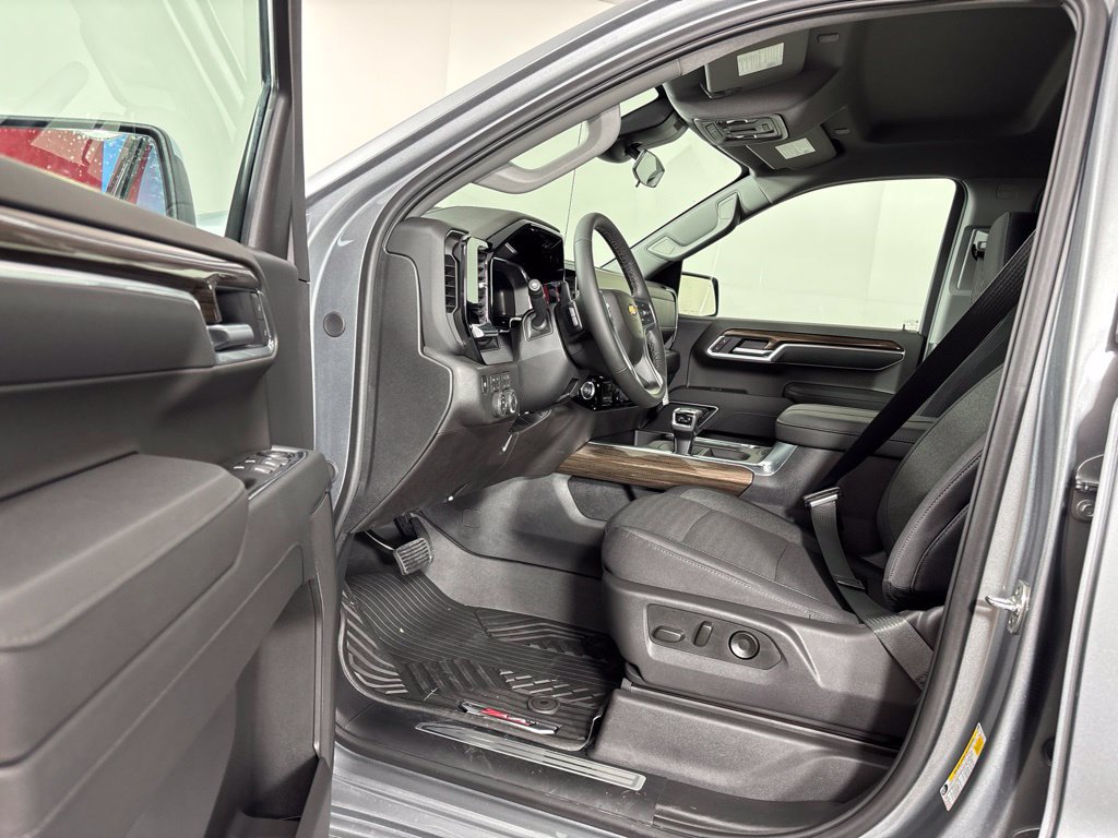 2026 Chevrolet Silverado 1500 LT - Photo 27