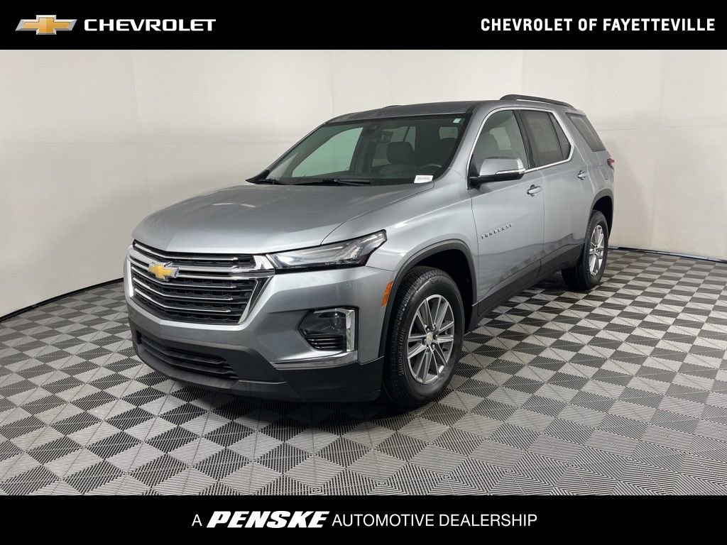 Certified 2023 Chevrolet Traverse LT Cloth SUV