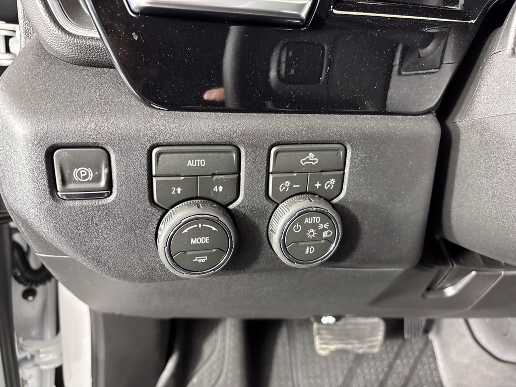 2026 Chevrolet Silverado 1500 RST - Photo 32