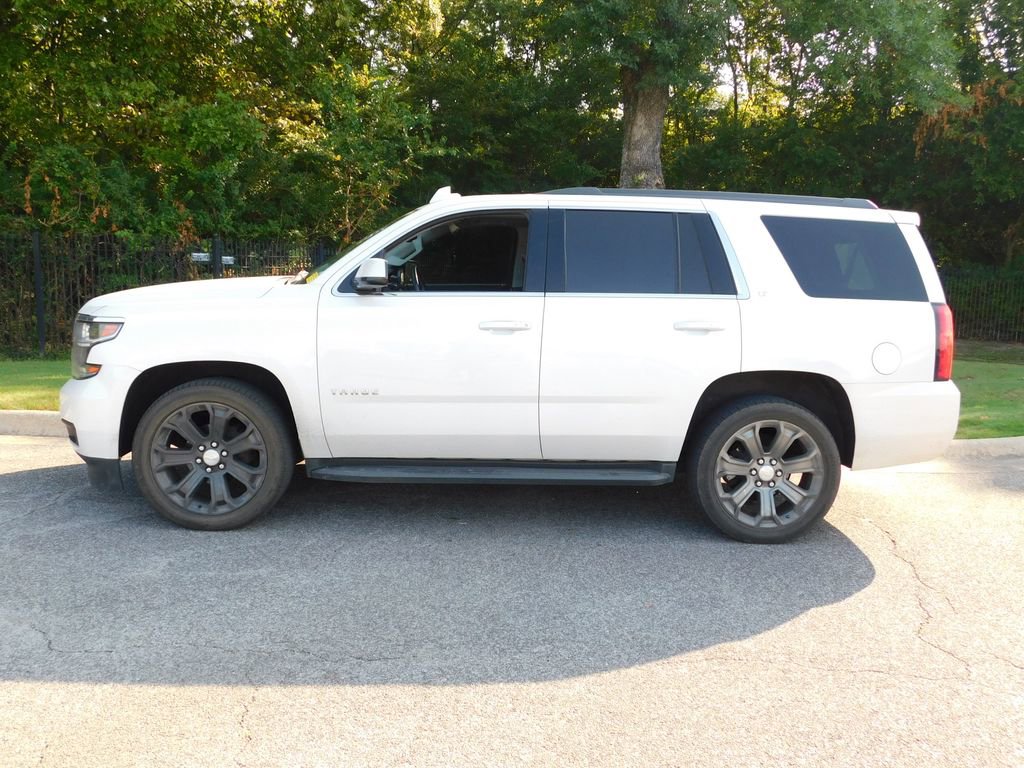 2020 Chevrolet Tahoe LT photo 2