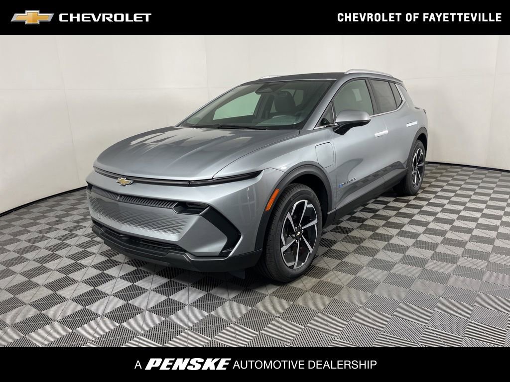 2026 Chevrolet Equinox EV 2LT's photo