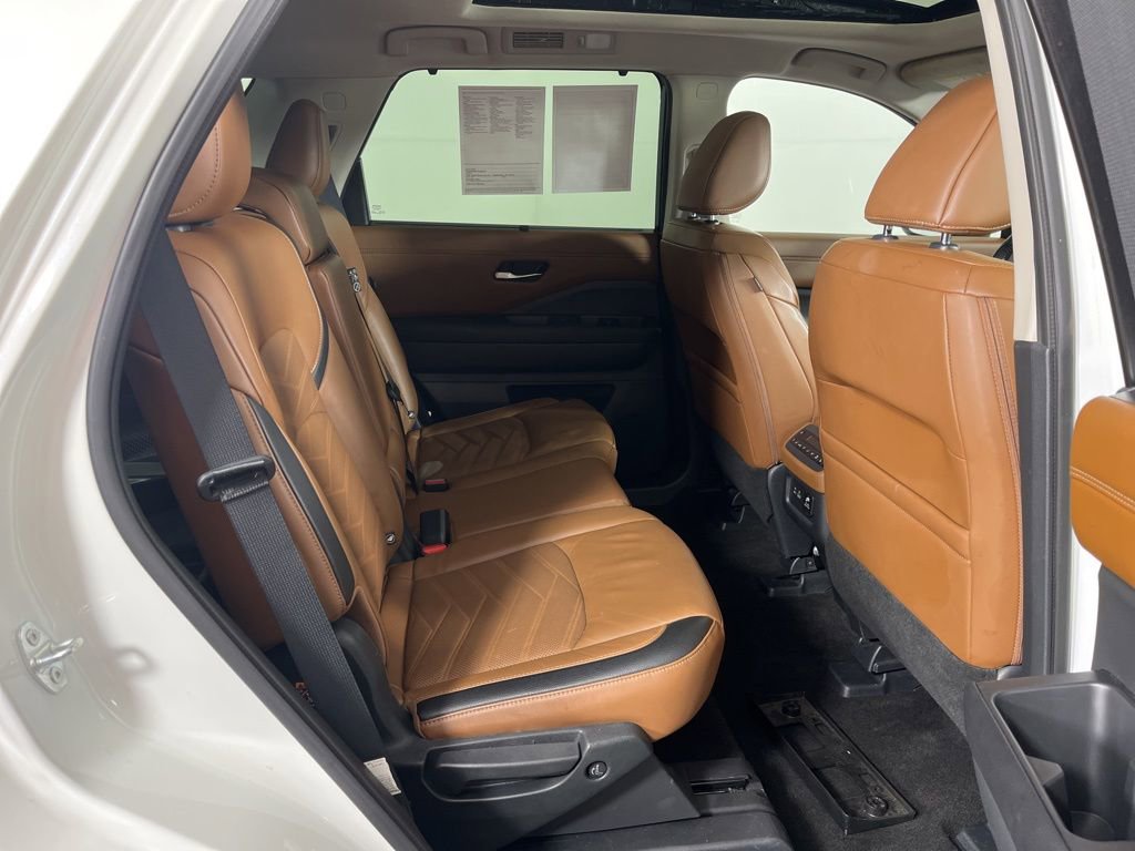 2024 Nissan Pathfinder Platinum - Photo 10