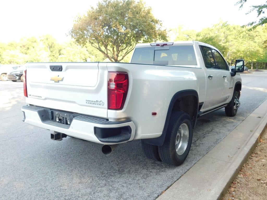 Used 2023 Chevrolet Silverado 3500 HD High Country Truck Crew Cab