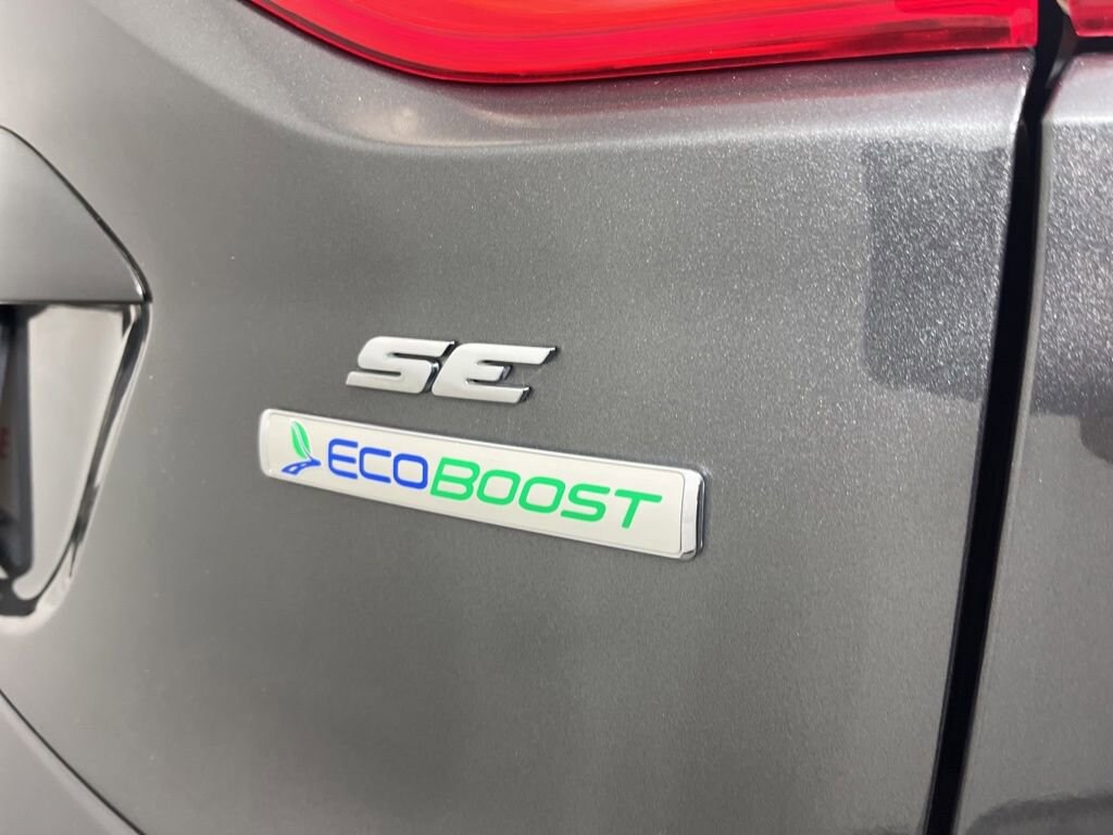 Used 2015 Ford Escape SE SUV