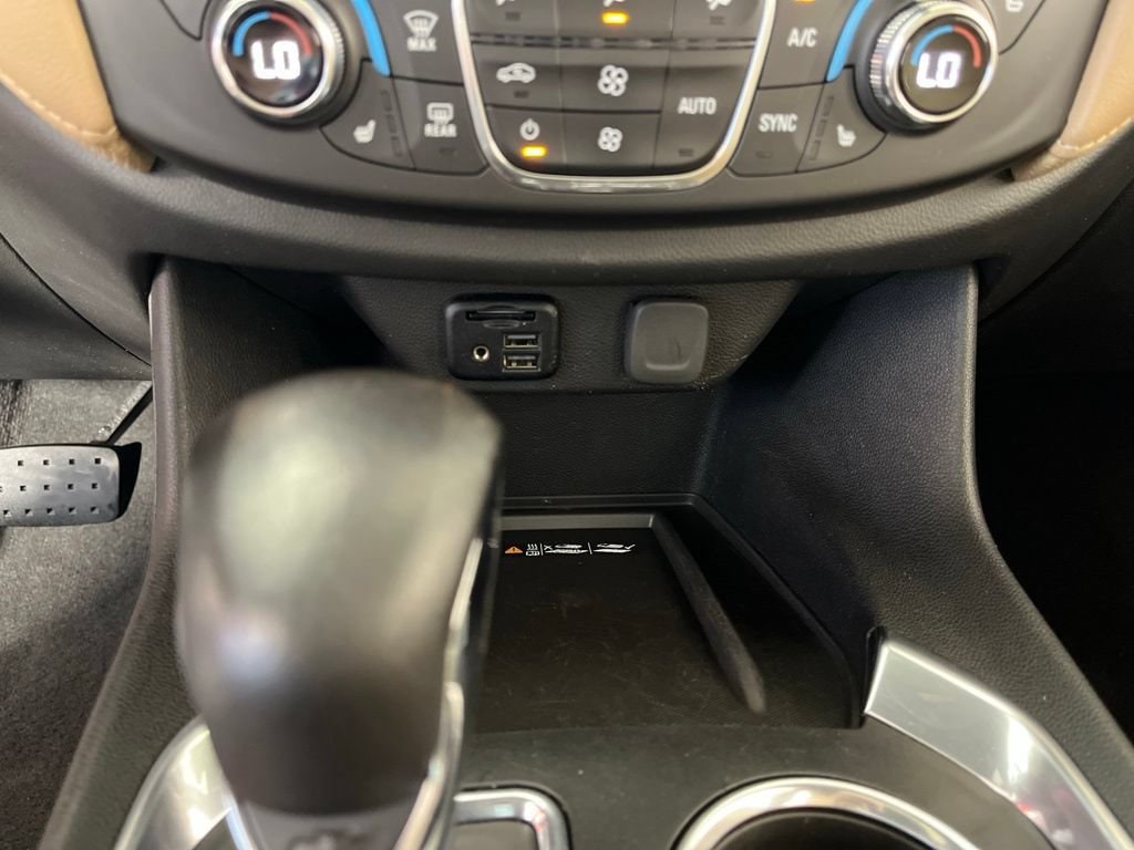 2022 Chevrolet Traverse Premier - Photo 40