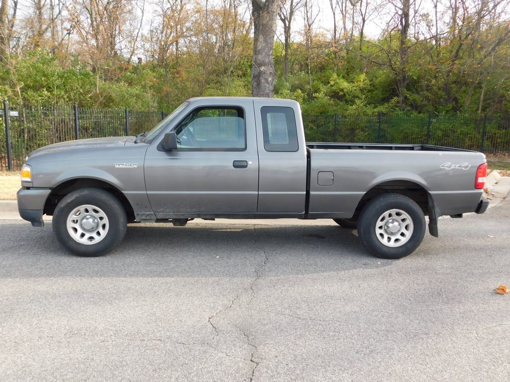 2011 Ford Ranger XLT photo 2