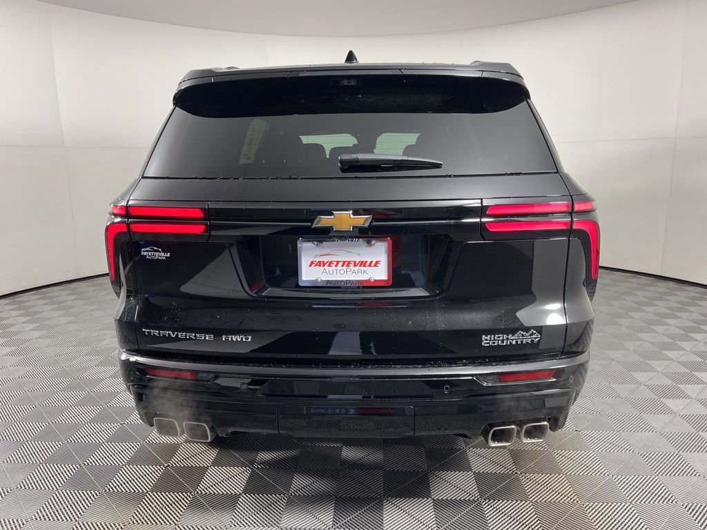 2026 Chevrolet Traverse High Country photo 4