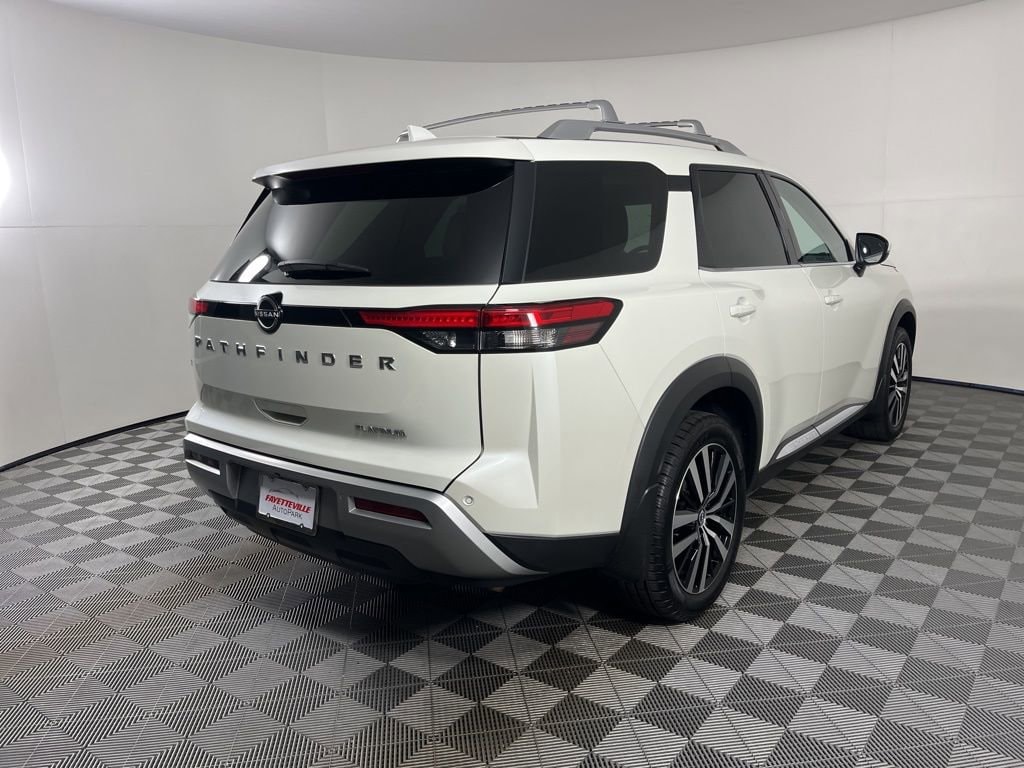 2024 Nissan Pathfinder Platinum - Photo 16