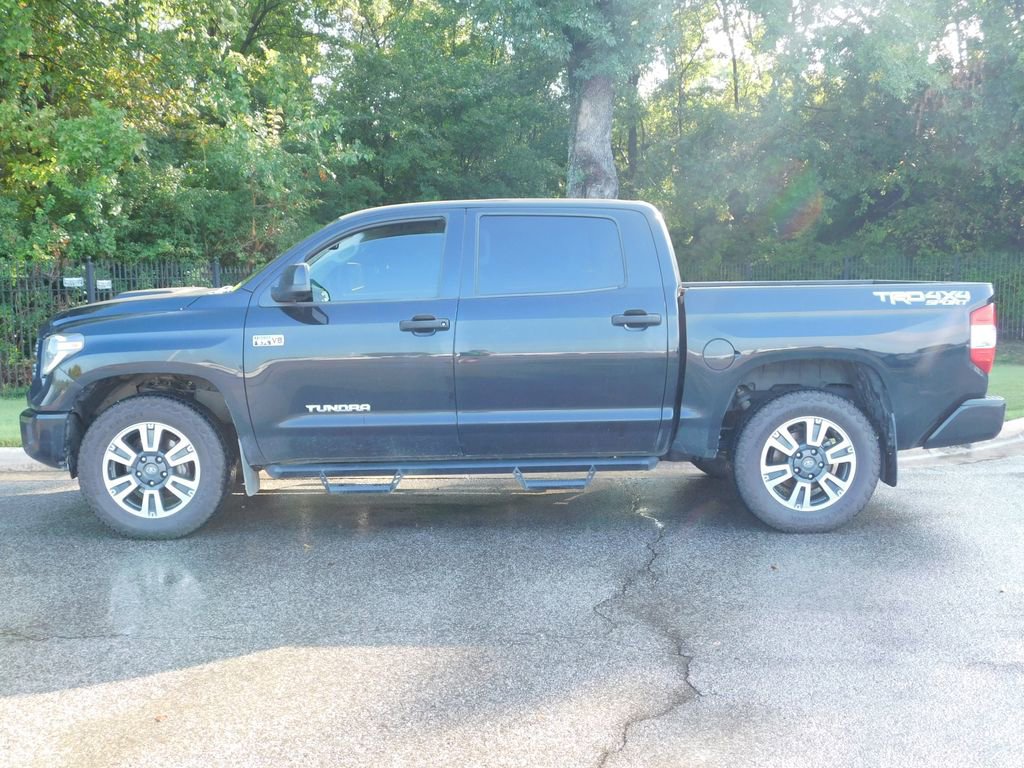 2019 Toyota Tundra SR5 Grade photo 2