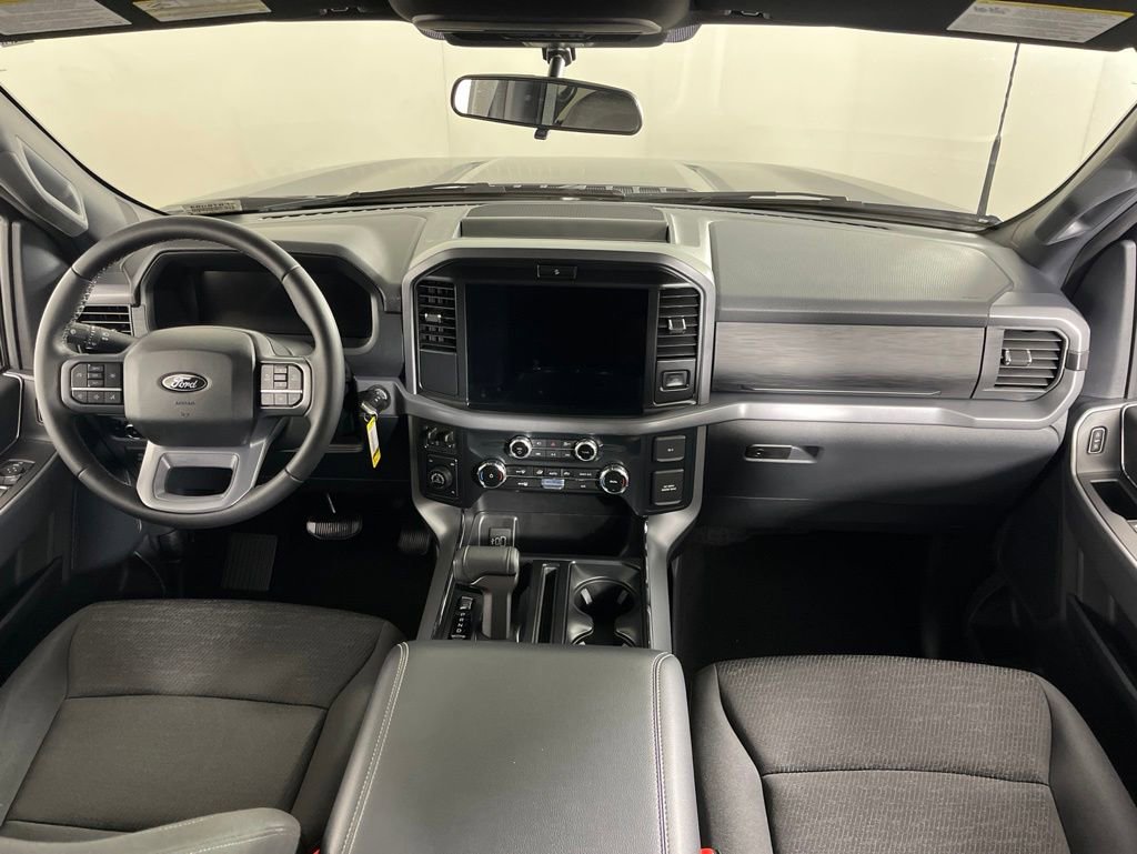 2025 Ford F-150 XLT - Photo 16