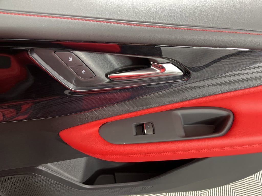 2025 Chevrolet Blazer EV RS - Photo 24
