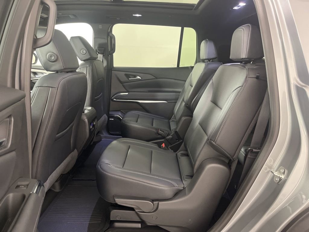 2026 Chevrolet Traverse LT - Photo 24
