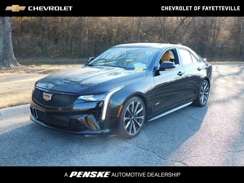2023 Cadillac CT4 V-Series Blackwing's photo