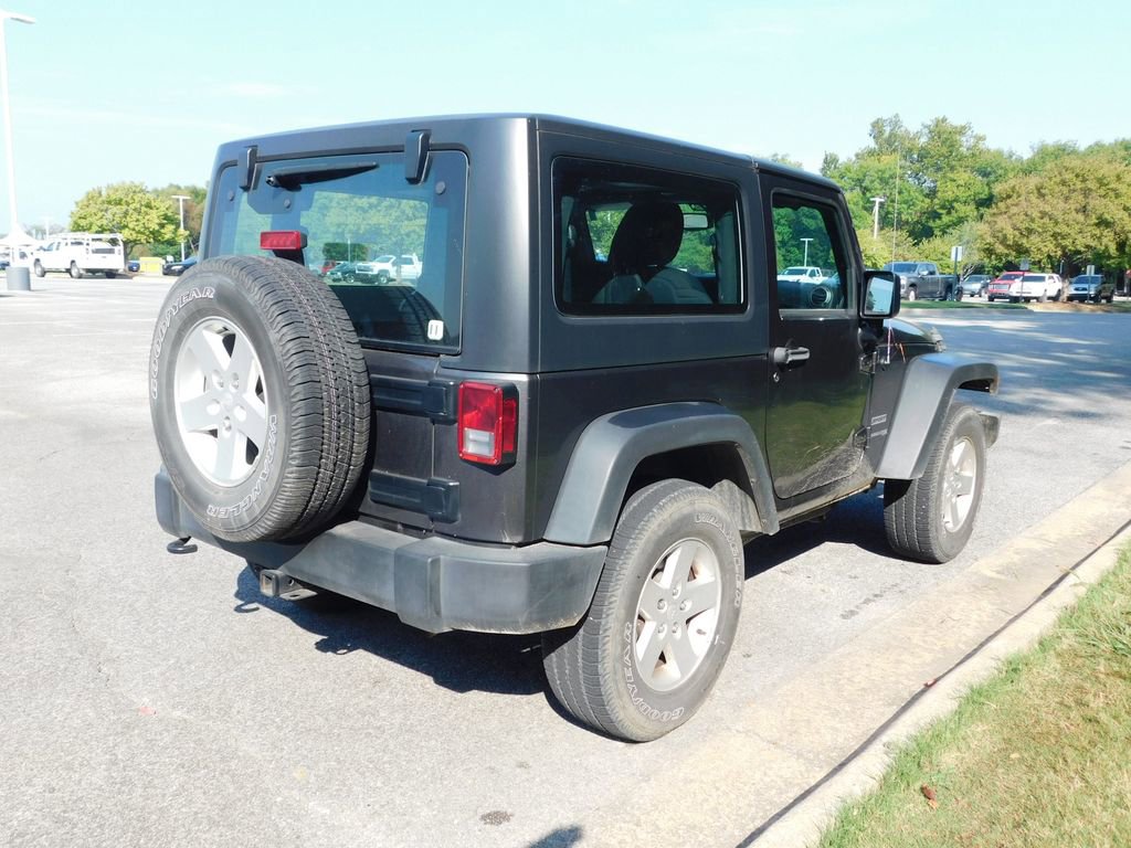 2018 Jeep Wrangler Sport S photo 4