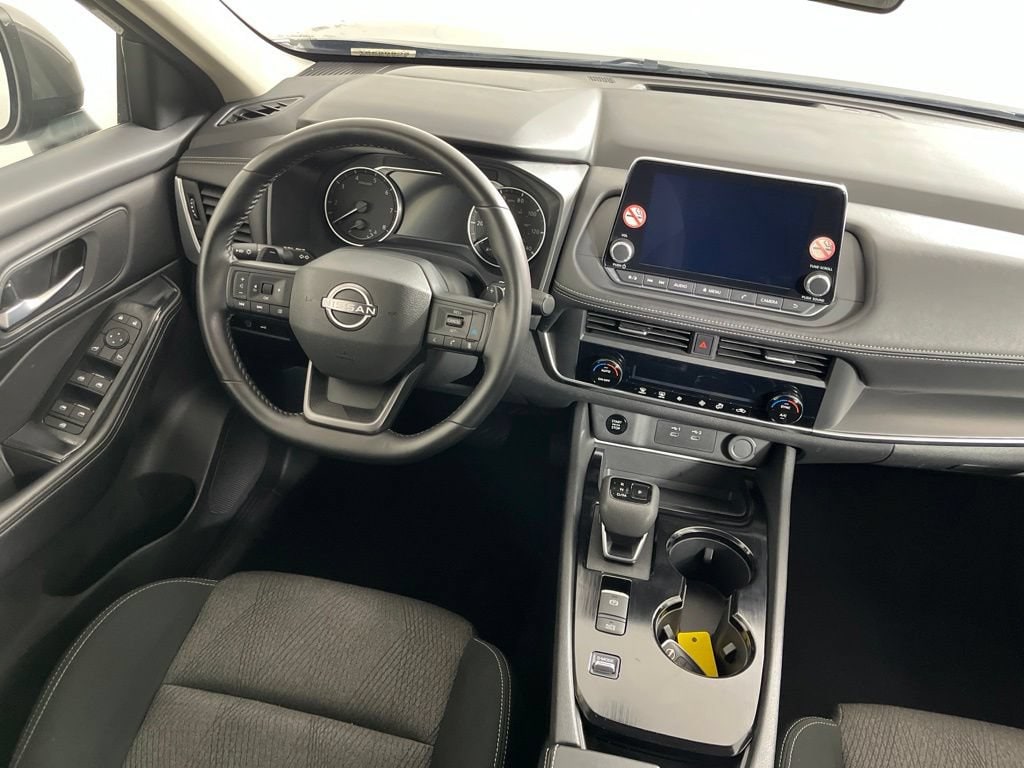 Used 2025 Nissan Rogue SV SUV