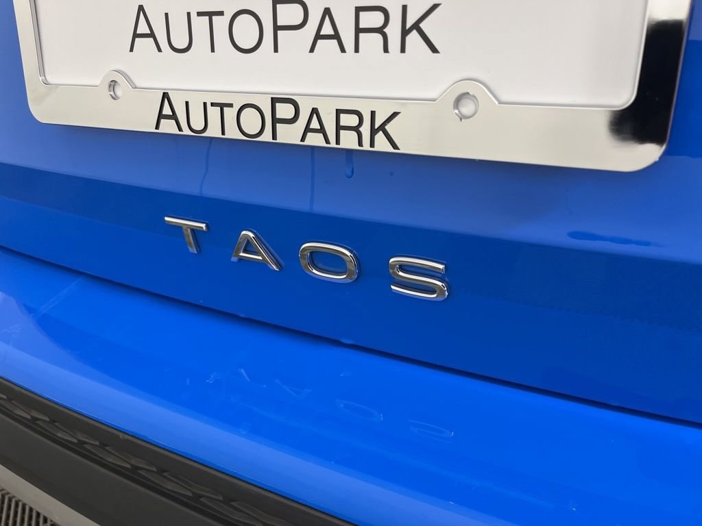 Used 2022 Volkswagen Taos SE SUV