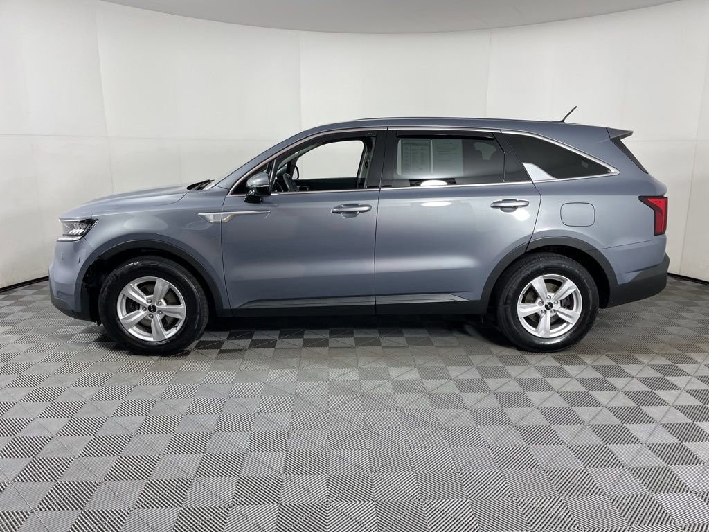 Used 2023 Kia Sorento LX SUV