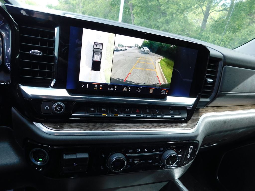 2025 Chevrolet Silverado 1500 LT Trail Boss - Photo 6