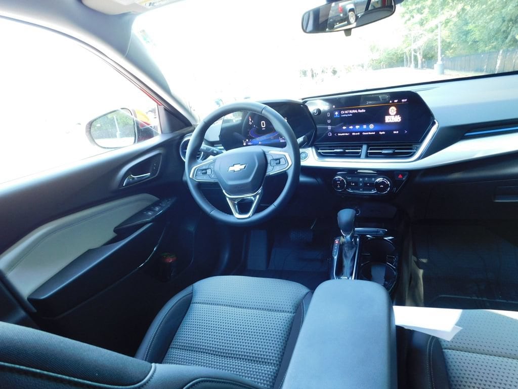 Used 2026 Chevrolet Trax LT SUV