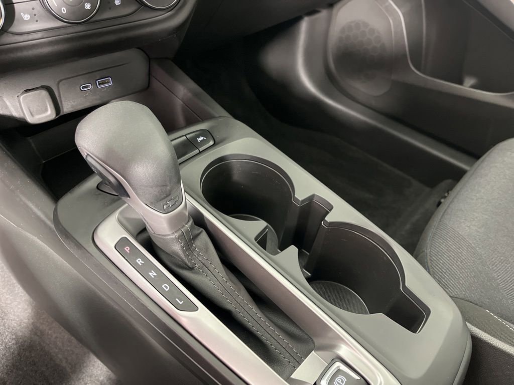 2025 Chevrolet Trax LS - Photo 28