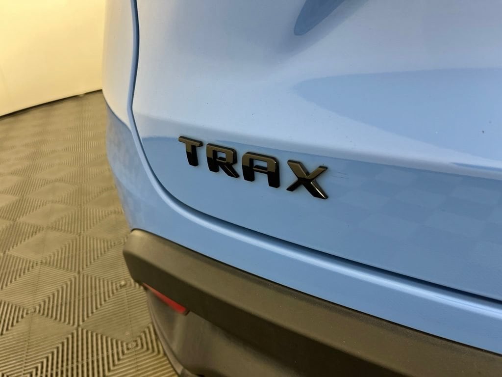 Used 2024 Chevrolet Trax 1RS SUV