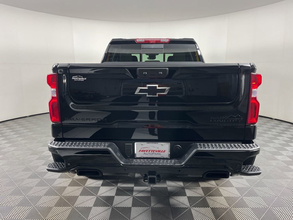 2026 Chevrolet Silverado 1500 High Country photo 4
