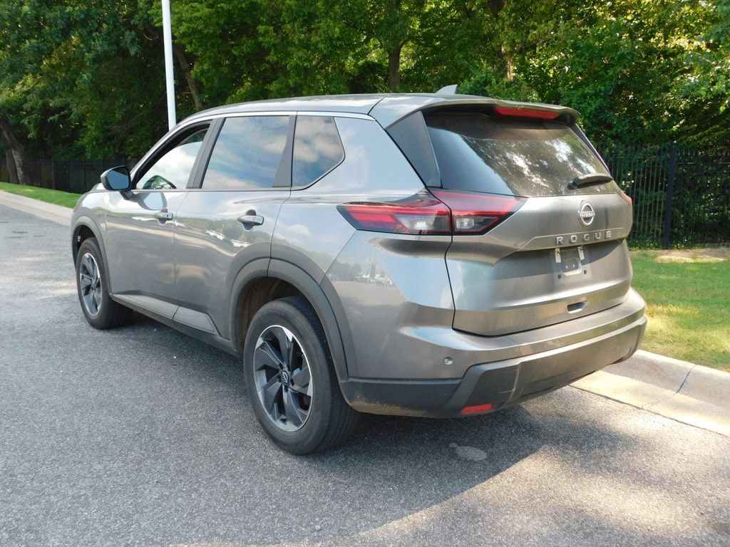 Used 2025 Nissan Rogue SV SUV