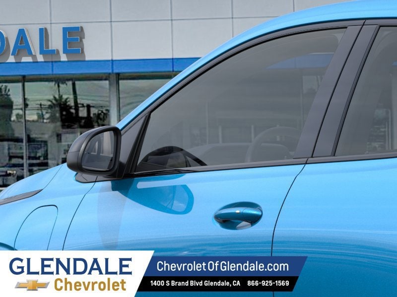 2027 Chevrolet Bolt LT - Photo 12
