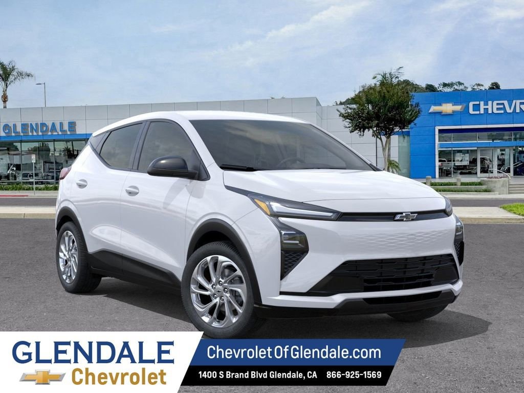 2027 Chevrolet Bolt LT - Photo 7