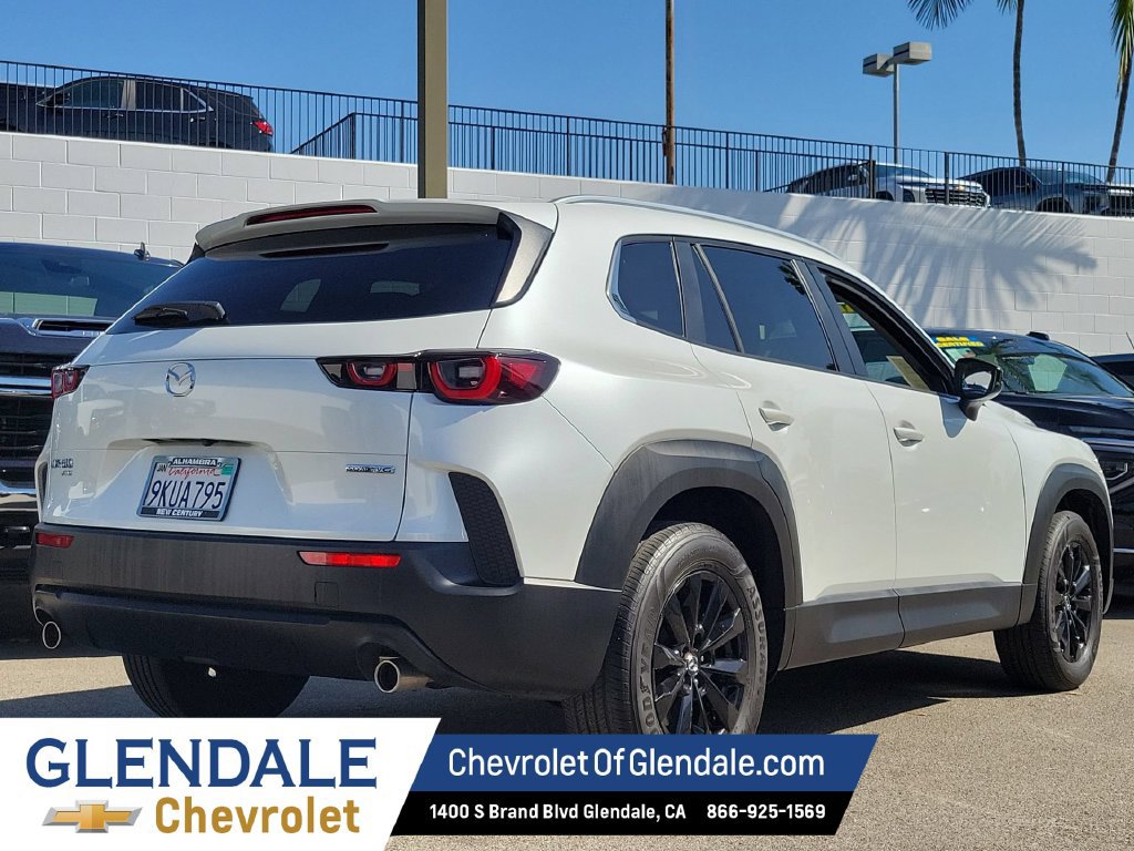 2024 Mazda CX-50 photo 3