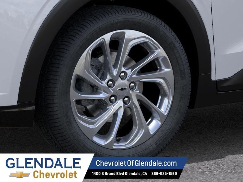 2027 Chevrolet Bolt LT - Photo 9