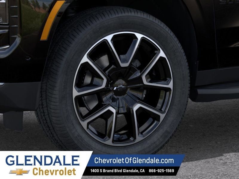 2026 Chevrolet Suburban RST - Photo 9