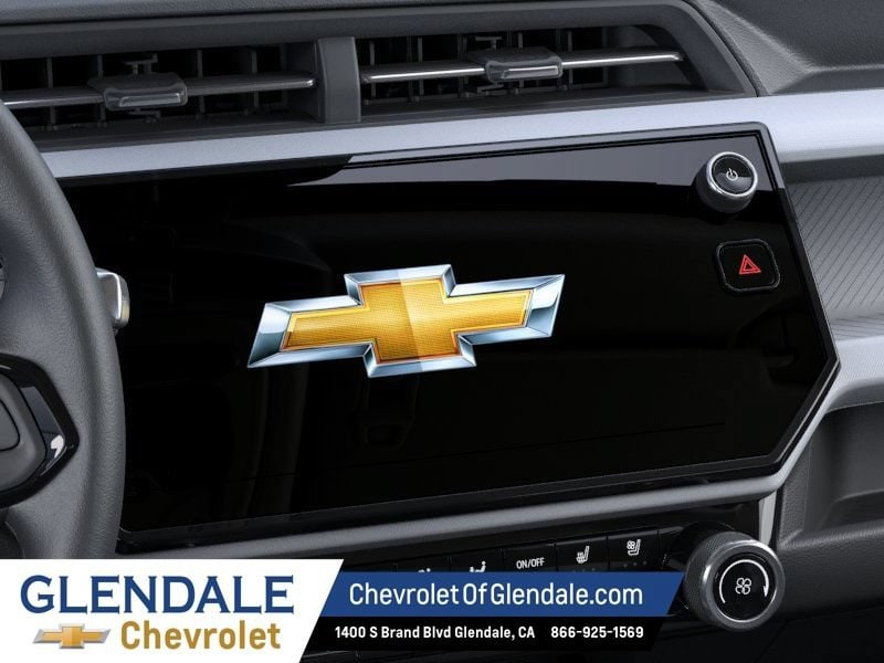 2027 Chevrolet Bolt RS - Photo 20