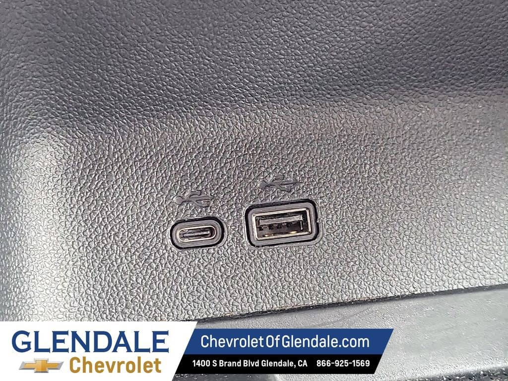 2024 Chevrolet Traverse 2LT - Photo 29