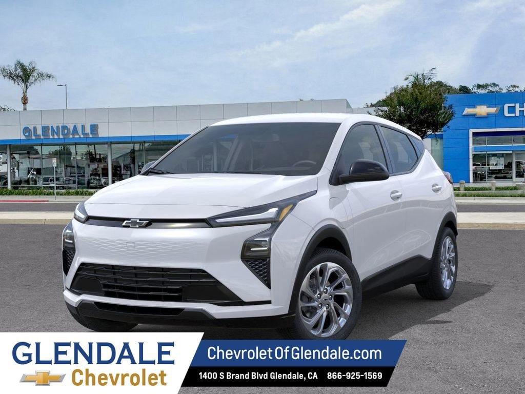 2027 Chevrolet Bolt LT - Photo 6